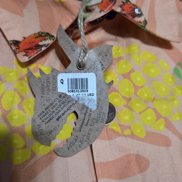 NEW Pirana Joe Hawaiian Shirt Adult Large Button Up Floral Pineapples Vacation - Picture 6 of 10